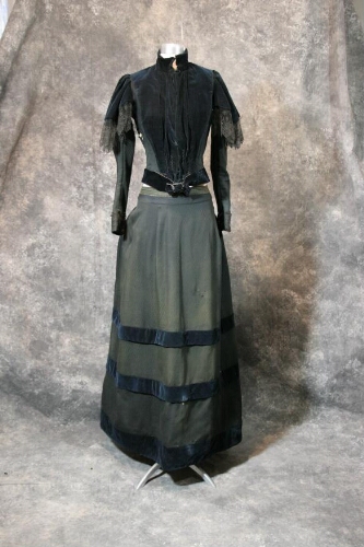 Black Velvet Dress With Embroidery
