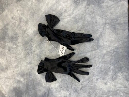 Black Bow Gloves